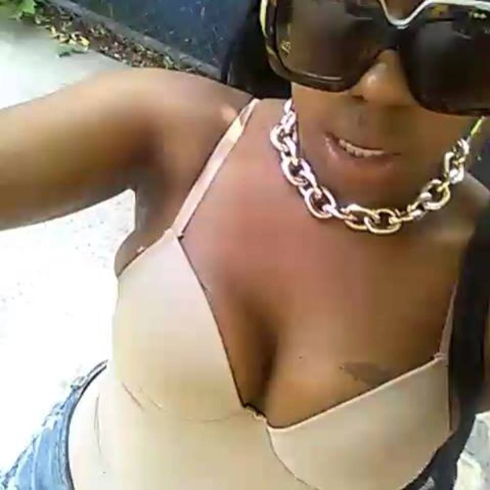 Meet your Posher, Vanisha